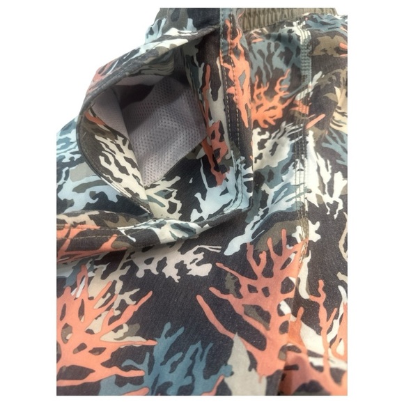 Coral Gardeners 17" Layback Elastic Waist Shorts Swim Trunks NWOT - Picture 10 of 11